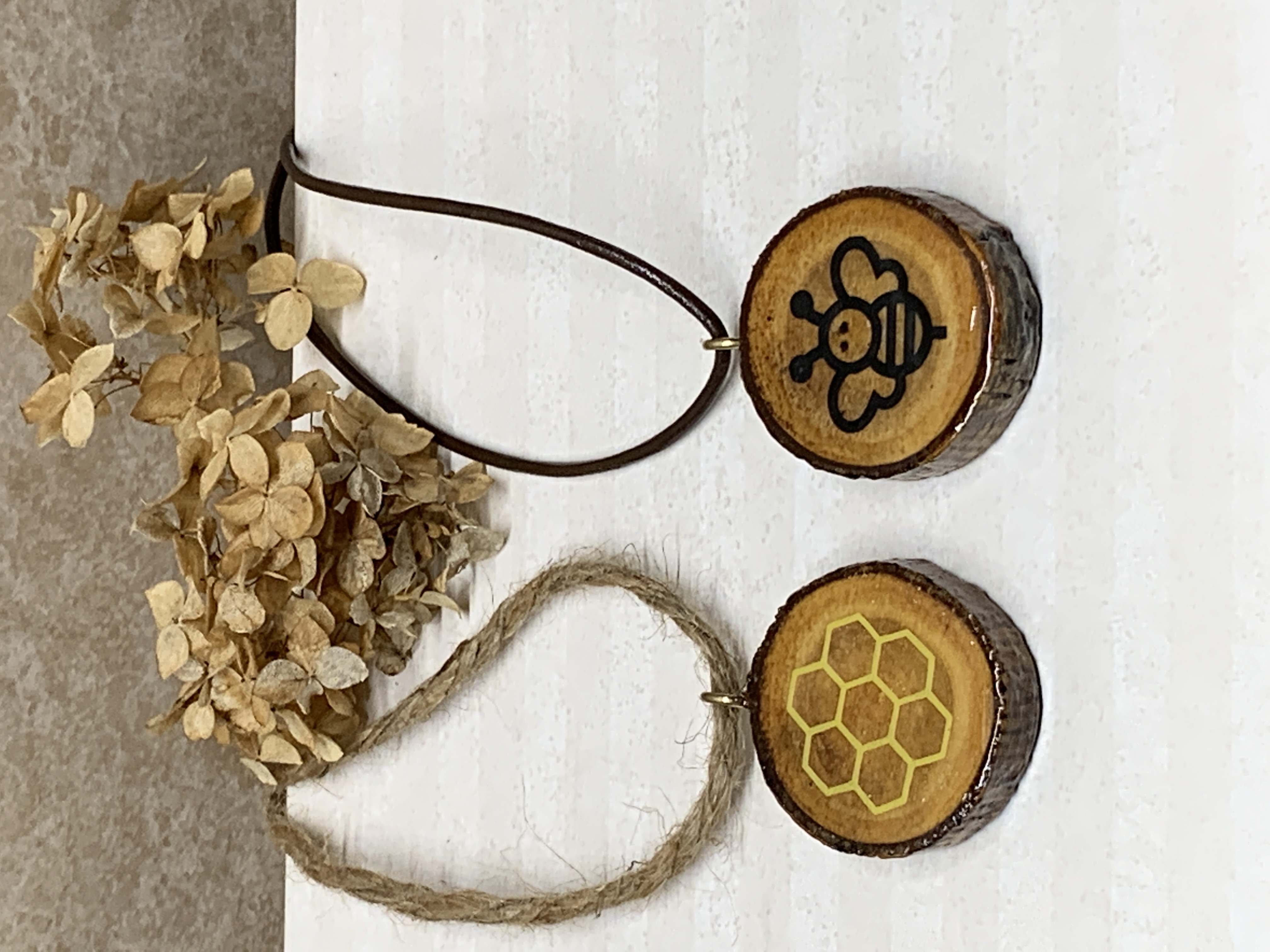 Honeybee / Honeycomb 2 in 1 Wood Necklace
