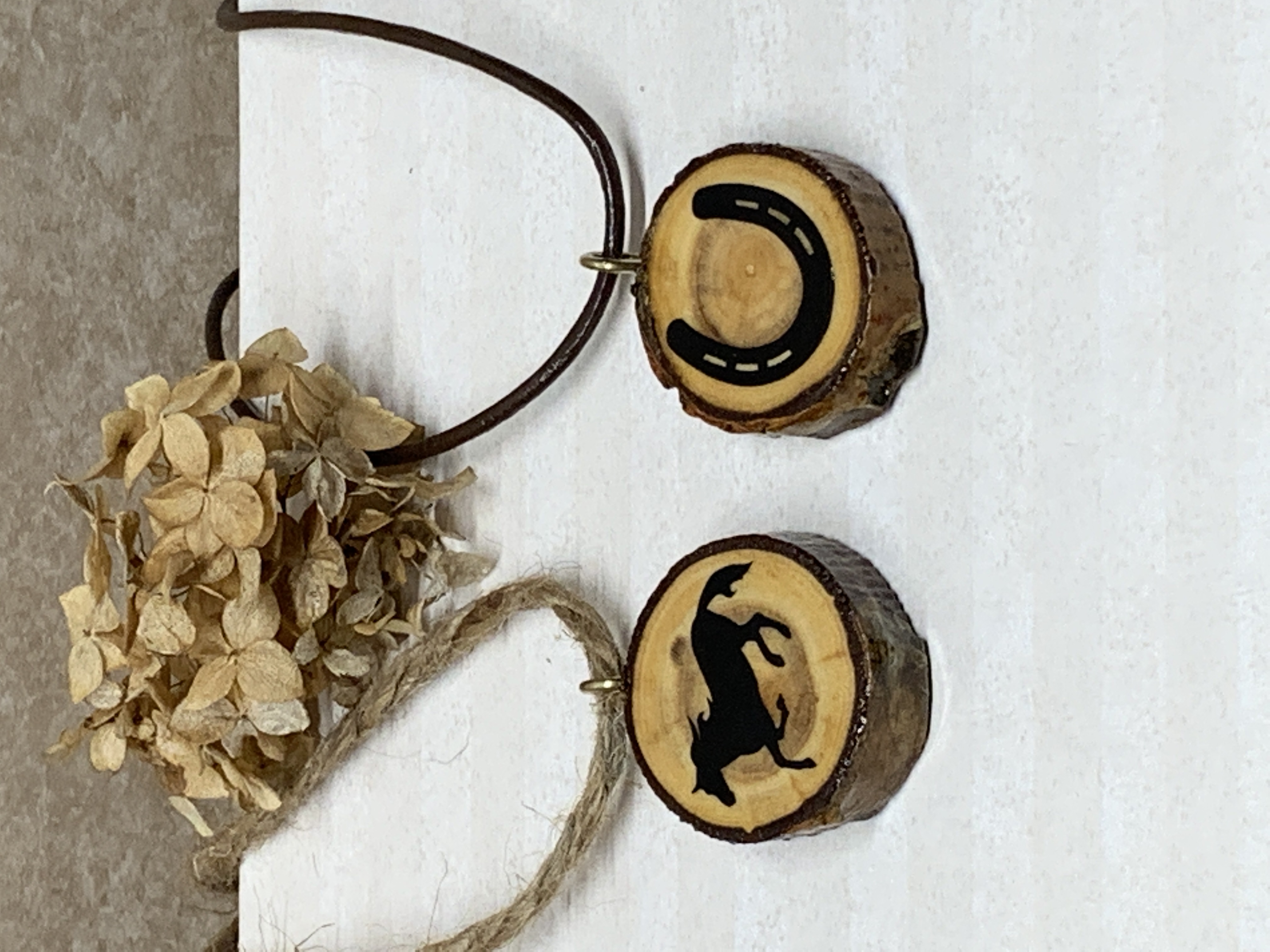 Horse / Horseshoe 2 in 1 Wood Necklace